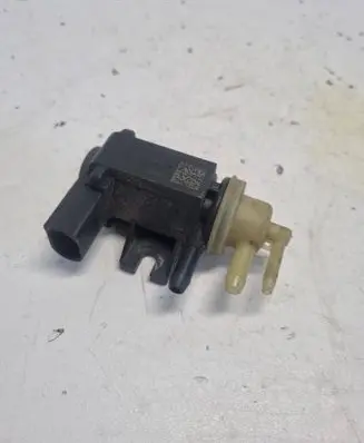Volkswagen Golf VII Turbo solenoid valve 1K0906627B 38804 471138