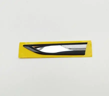 Volkswagen Tiguan Fender model badge letters 5NA853688H 5NA853688HDP