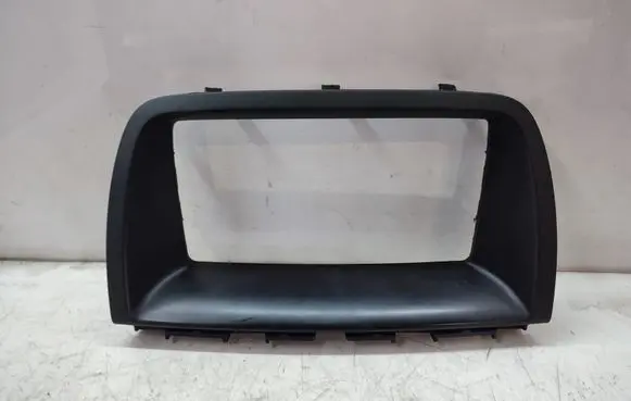 Radio/GPS head unit trim