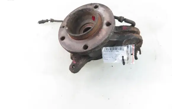 Opel Movano A Front wheel hub spindle knuckle