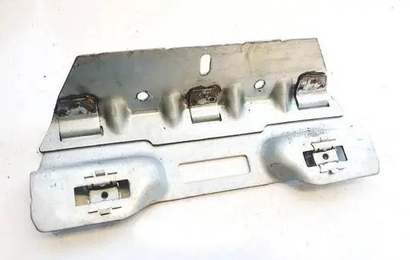 Volkswagen Jetta V Other exterior part 1K858687A
