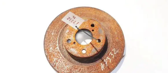 Subaru Legacy Front brake disc ventiliuojamas