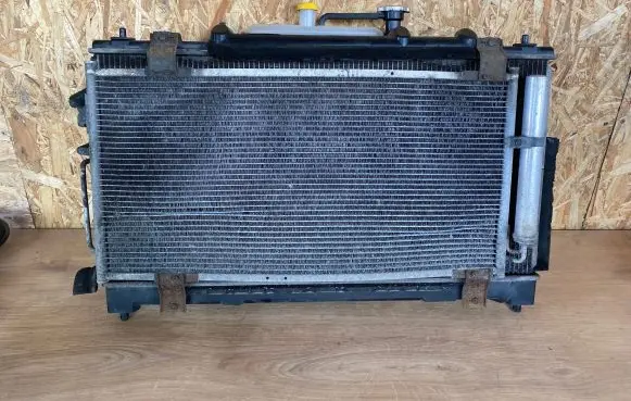 Mazda 6 Radiator set 