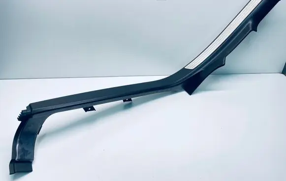 Volkswagen Phaeton Rear sill trim cover 3D5867765P