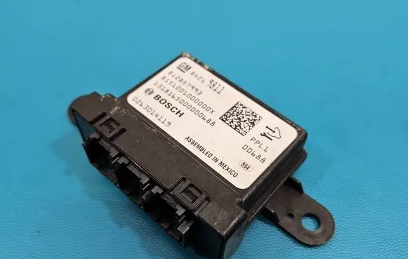 Opel Insignia B Central body control module 84219811 IMPRK1559010