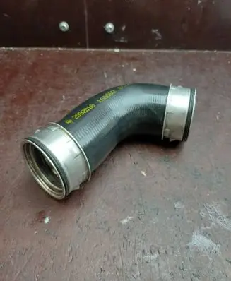 Mercedes-Benz C W204 Intercooler hose/pipe A2045282182