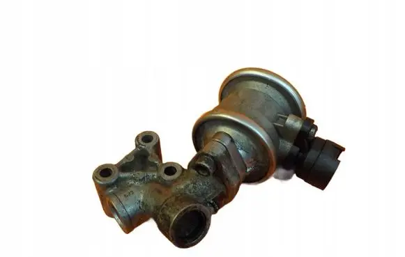 Audi TT Mk1 EGR valve line/pipe/hose 19M1 06A131102H