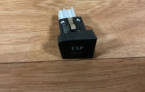 Volkswagen PASSAT B6 ESP (stability program) switch 3C0927117B 19206