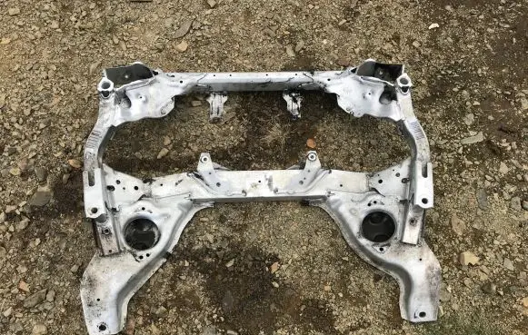 BMW 1 E81 E87 Front subframe