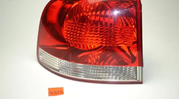 Volkswagen Touareg I Rear/tail lights 7L6945095K