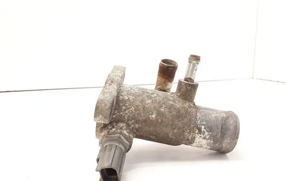 Suzuki Swift I Thermostat housing 