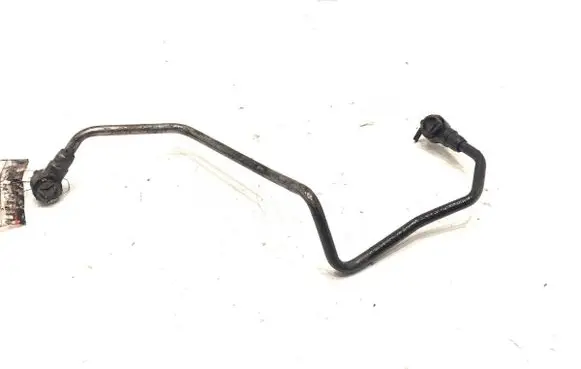 Peugeot 308 SW Turbo turbocharger oiling pipe/hose 