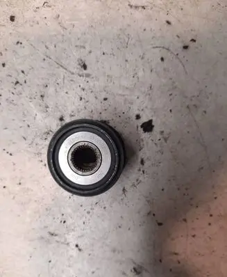 Volkswagen Golf IV Alternator pulley 2276284