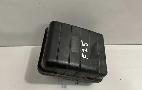 BMW X3 F25 Intake resonator 8512249