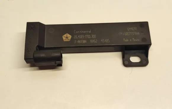 Dodge Challenger Keyless (KESSY) go control unit/module 68071978AA P68071978AA