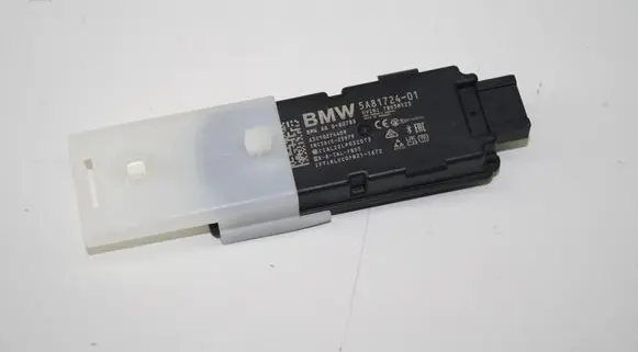 BMW XM Keyless system antenna 5A81724
