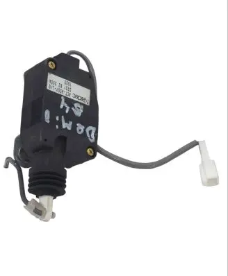 Mazda Demio Tailgate boot lock/latch motor D20162350A D20462310A D20162350