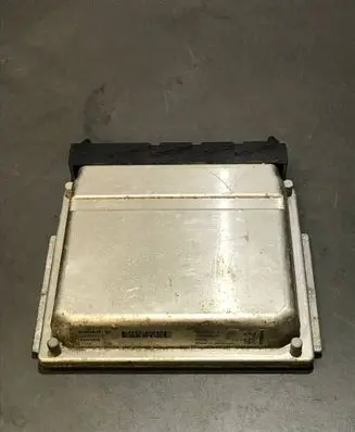 Volvo S80 Engine control unit/module 09496667A 00316 0000065377