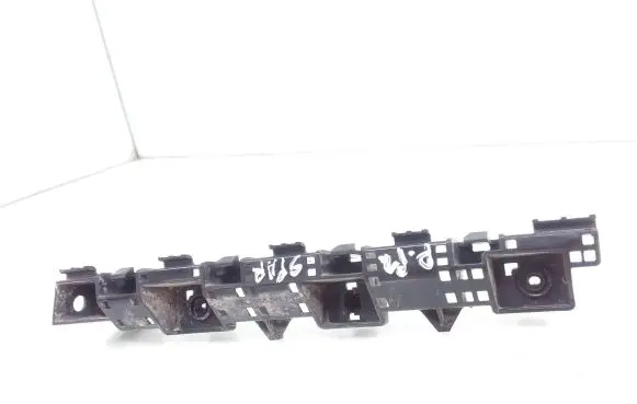 Fender mounting bracket