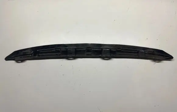 Skoda Octavia Mk3 (5E) Side skirt front trim 1Z0853480A