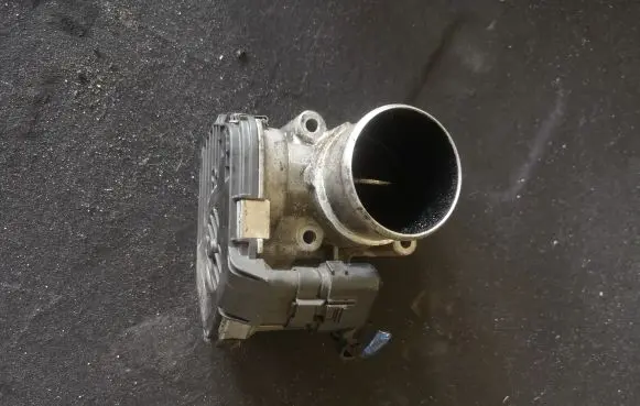 Hyundai i40 Throttle valve 0280750612