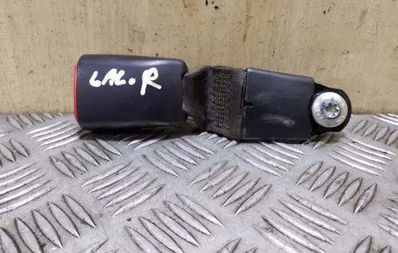 Opel Antara Rear seatbelt buckle