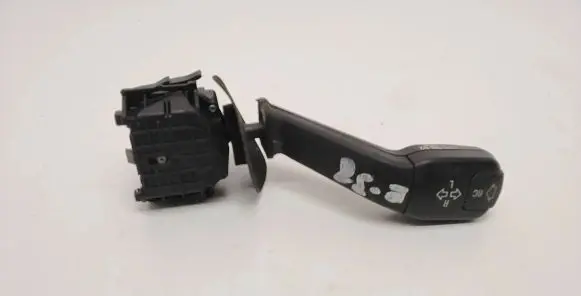 BMW 7 E38 Indicator stalk 8352172 01100410