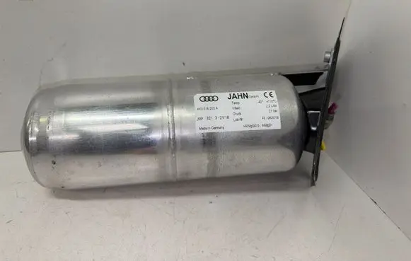Audi A6 S6 C8 4K Vacuum air tank 4K0616203A 4K0616779A
