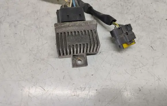 Nissan Primera Glow plug pre-heat relay