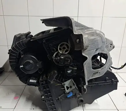 Ford Mondeo MK IV Interior heater climate box assembly 8A73598 7G9T18456CA