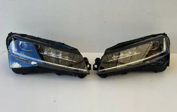 Skoda Superb B8 (3V) Headlight/headlamp 3V1941015D 3V1941016D