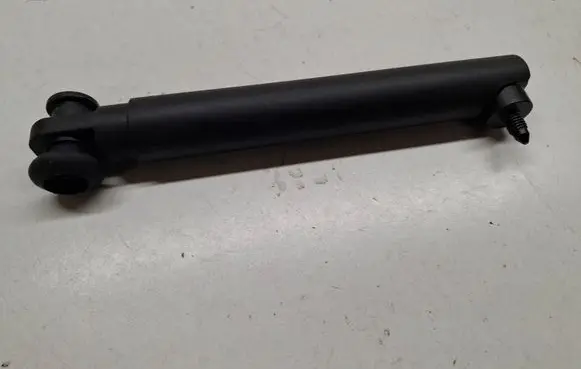 BMW X5 E70 Tailgate strut 7149631 51247149631