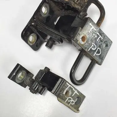 Audi TT Mk1 Front door hinge set 