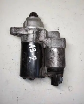Audi A3 S3 8P Starter motor 02T911023M