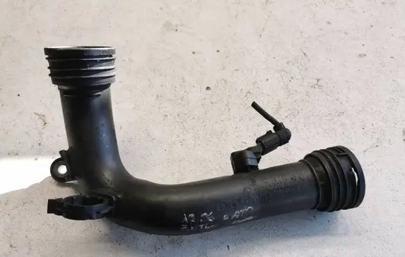 Audi A3 S3 8P Intercooler hose/pipe 1K0145770D 1K0145762