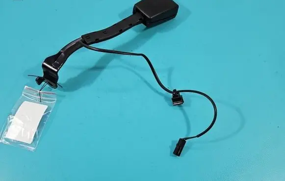 Volkswagen Touran I Front seatbelt 1T0857755C IMPRK1588396