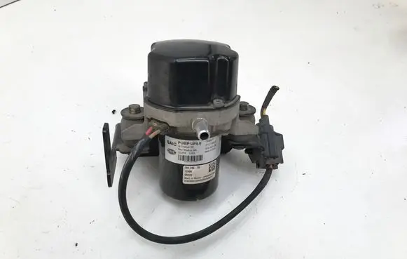 MG ZS Vacuum pump 10486471