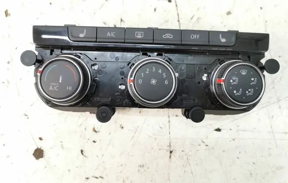 Volkswagen Golf VII Climate control unit 5G0907426AR 5HB01266551