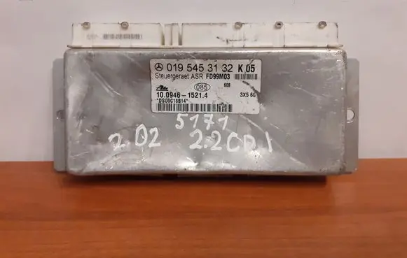 Mercedes-Benz C W202 ABS control unit/module 0195453132 5171