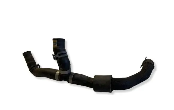Volkswagen Touareg III Engine coolant pipe/hose 