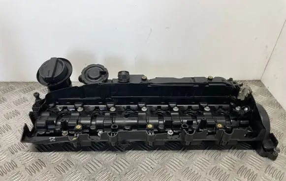 BMW X5 E70 Rocker cam cover 7823181 33018839