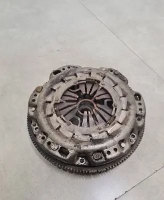 Nissan Qashqai Clutch set kit 123109110R L030240GR100 G4100