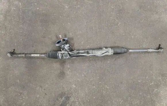 Citroen C4 I Picasso Steering rack 6820000084