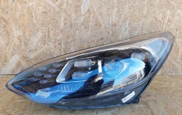 KIA Sportage Headlight/headlamp 92101F1500 3531376