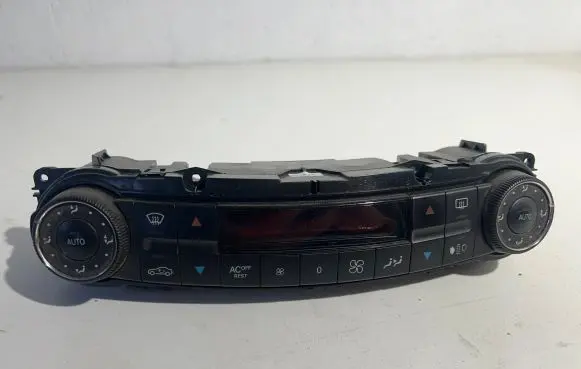 Mercedes-Benz E W211 Climate control unit A2118300685 2118300685