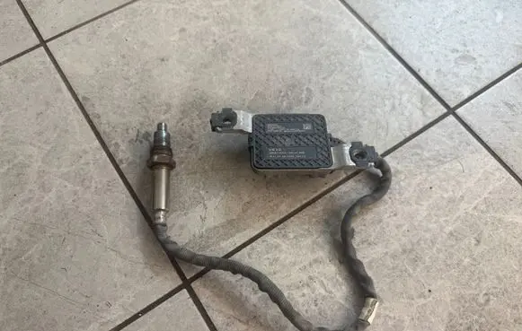 Volkswagen Amarok Lambda probe sensor 059907807P