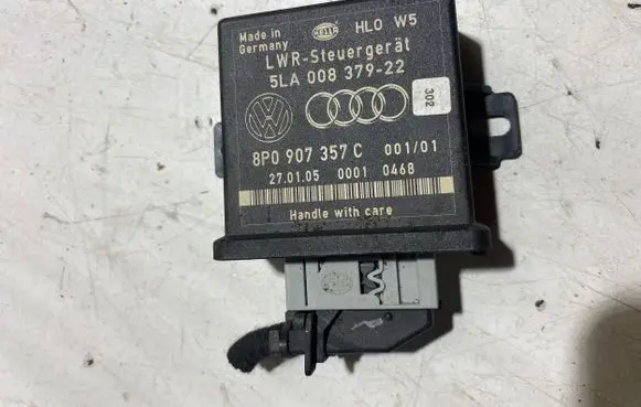 Audi A6 S6 C6 4F Light module LCM 8P0907357C 5LA00837922