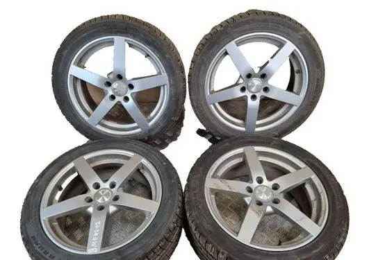 Mercedes-Benz E W212 R17 alloy rim 