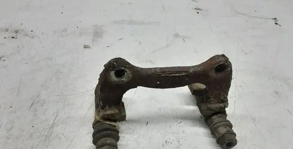 Skoda Superb B5 (3U) Brake caliper pad carrier rear 