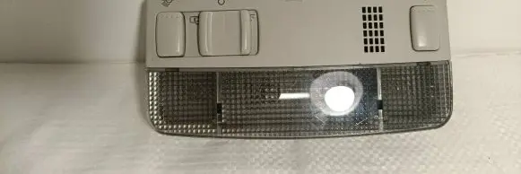 Skoda Octavia Mk2 (1Z) Front seat light 3B0947105